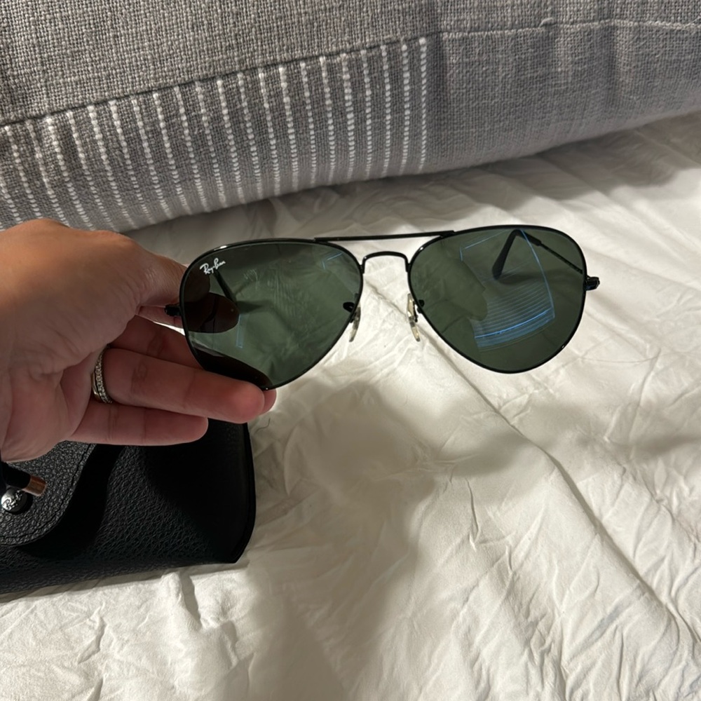 Ray ban aviators